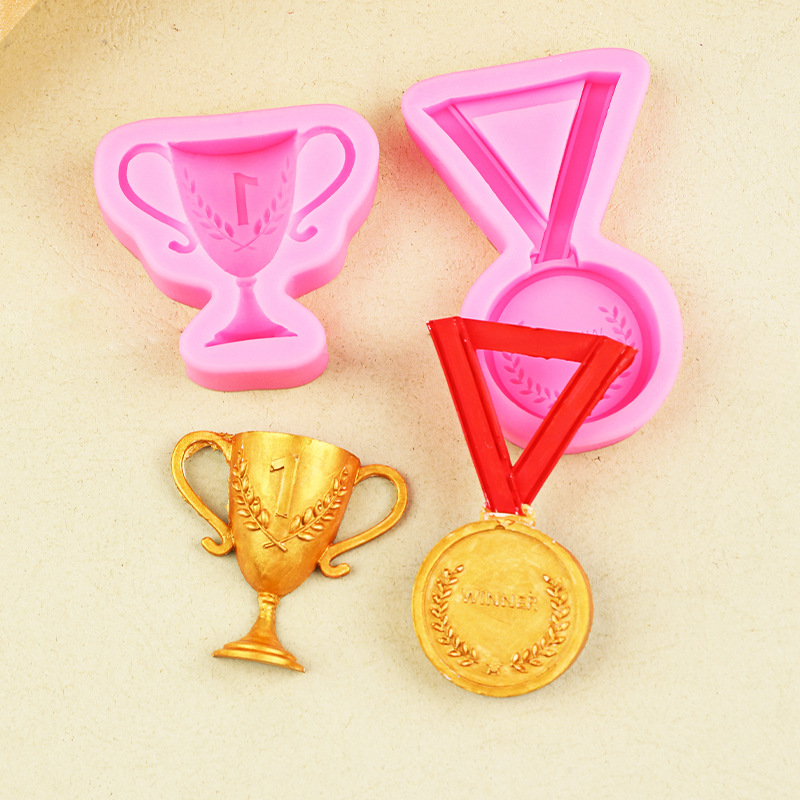 Sports car trophies, MEDALS, tires, silicone molds, resin plaster candles, baking decorations, fondant chocolate molds pic 7
