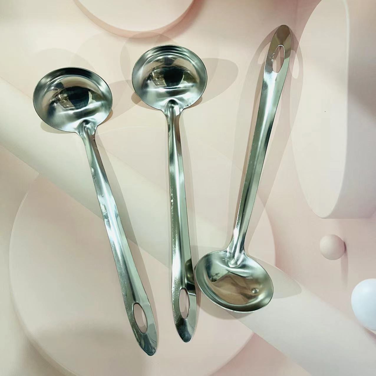 【 Zone 2-10 】6 cm non-magnetic soup spoon 10 per bundle 1000 per piece 6 cm non-magnetic soup spoon Stainless steel spoon Household long-handled hot pot spoon set 1 yuan supply pic 4