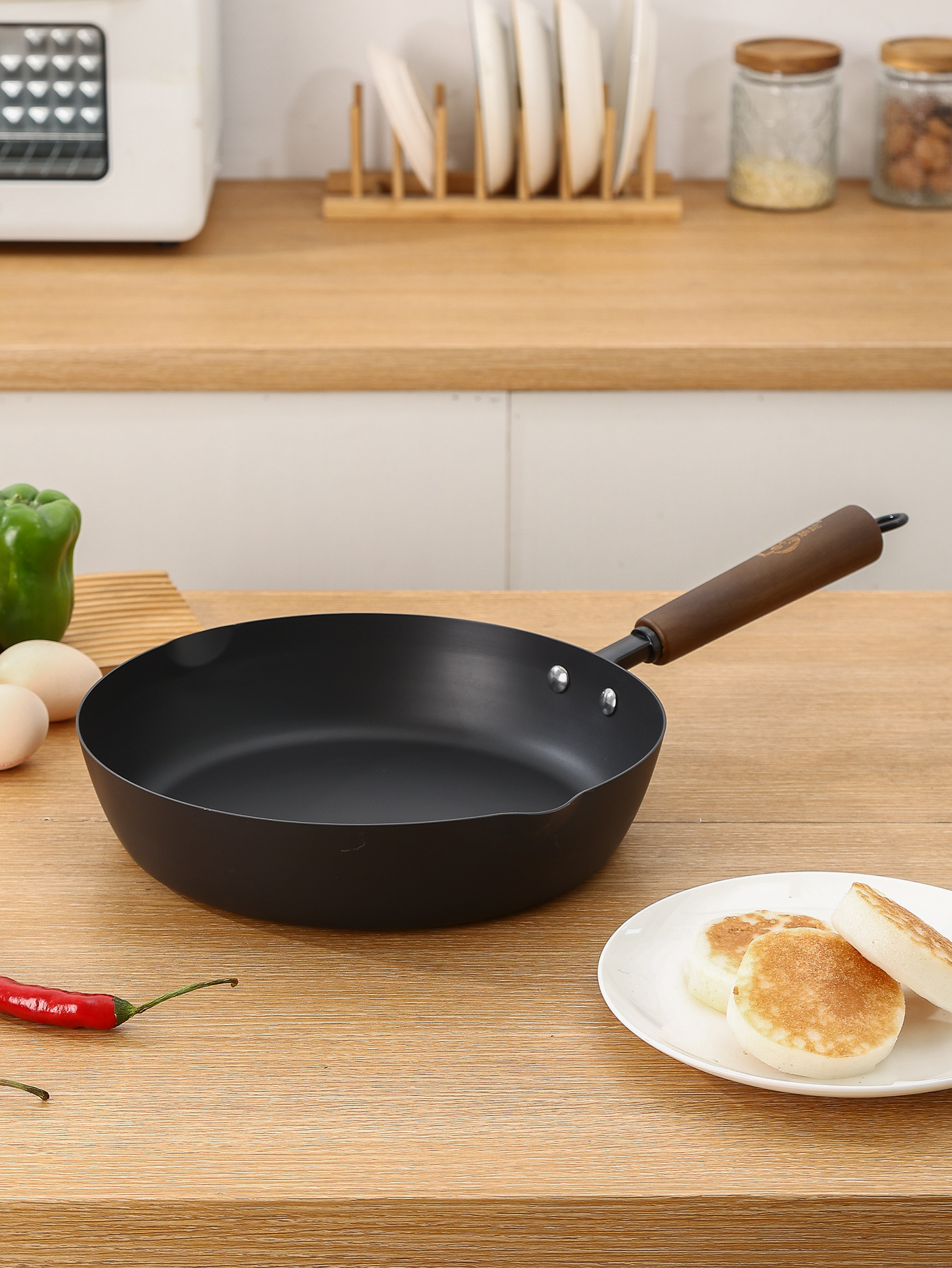 精铁单底煎炒锅无涂层不粘锅不易生锈无烟锅批发日用百货锅具平底锅详情1