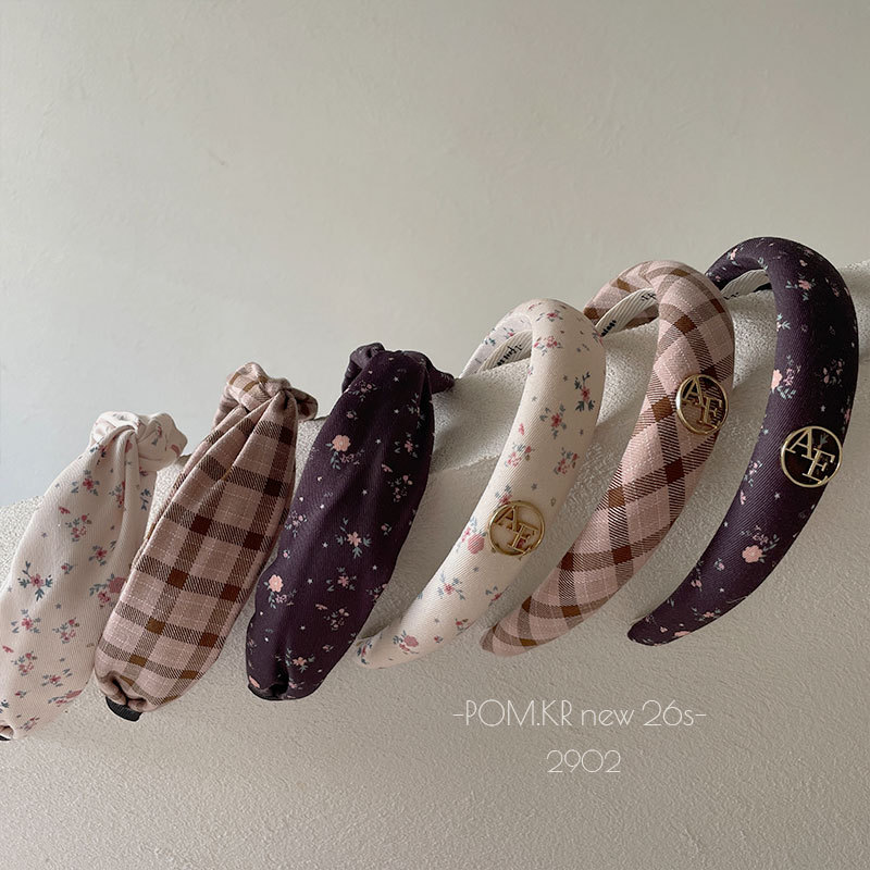 New Korean-style checkered floral sweet hairband, handcrafted fabric, versatile for girls, high headband, hairpin, hair accessory for girls pic 6