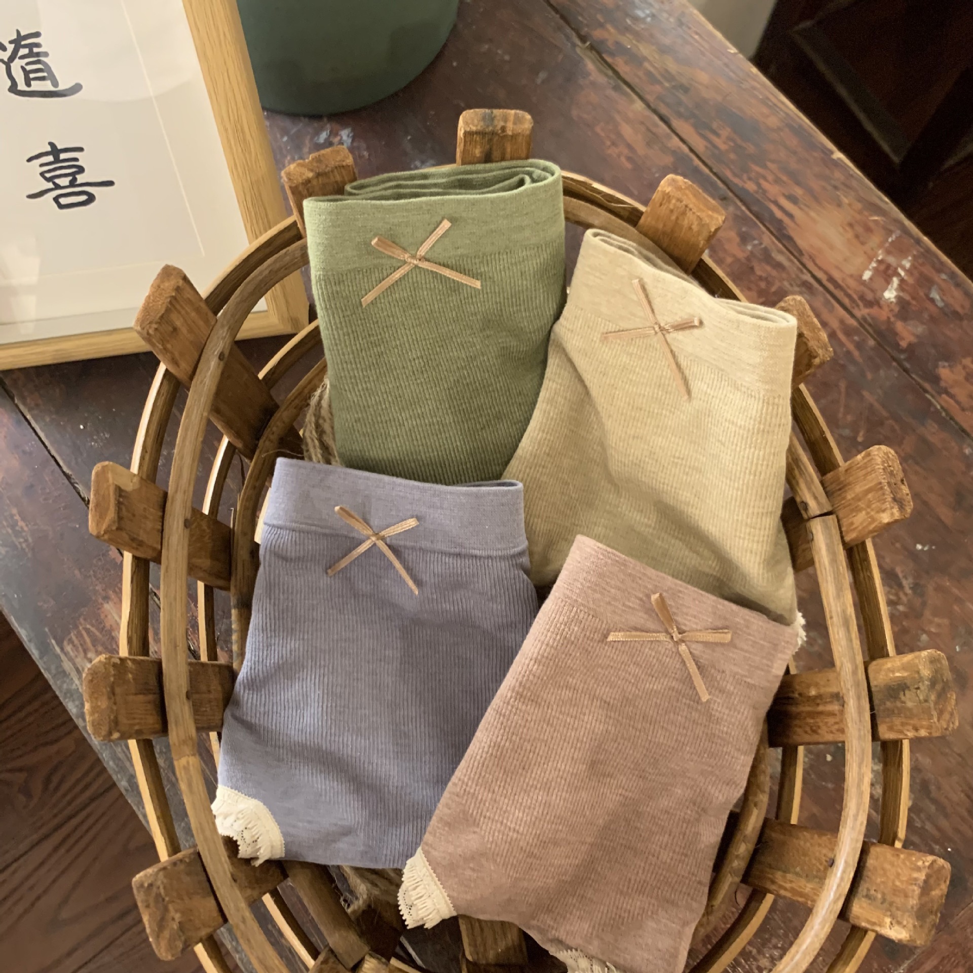 日系暗黑简约舒适中腰蕾丝边少女高弹纯棉透气孔档女生三角裤详情49