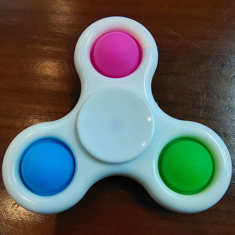 Wholesale three-leaf bubble fidget spinners, finger spinning toys, traditional sports and leisure entertainment pic 2