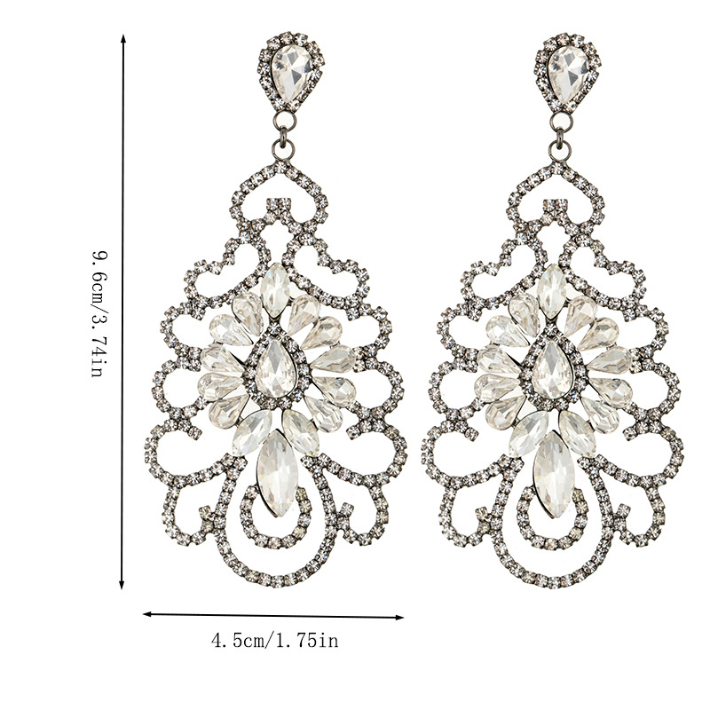 European and American style earrings with a sense of design, hollowed-out rhinestone earrings, luxurious and exquisite diamond-encrusted earrings, versatile earrings for brides, wedding parties and banquets pic 4