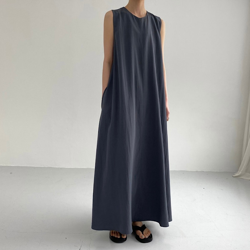 Cross-border bestseller 2024 Summer chic casual, simple and loose sleeveless long cotton and linen dress from Japan and South Korea pic 17