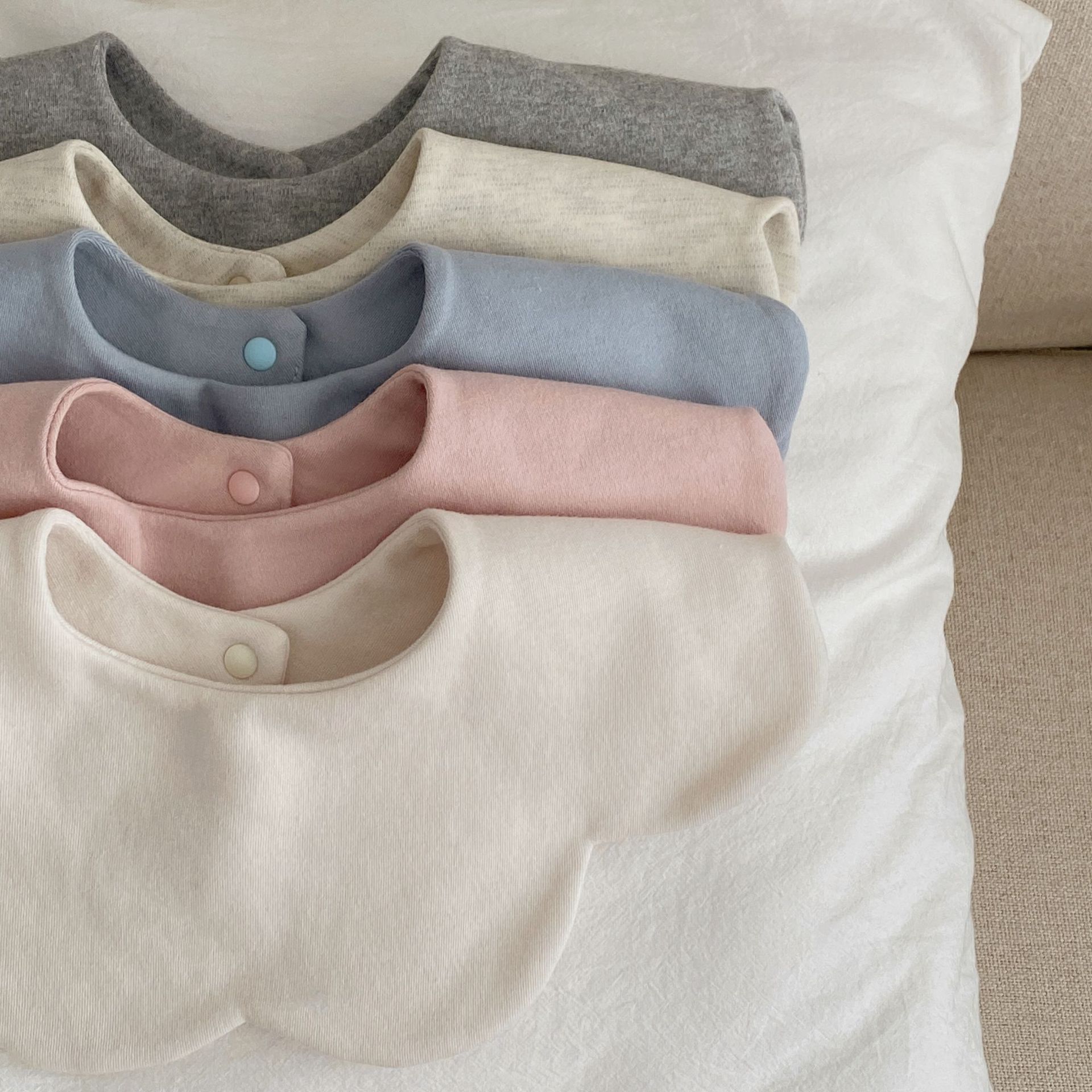 婴儿口水巾宝宝纯棉A类花瓣围兜纯色加厚双面口水巾秋冬1-3岁详情18