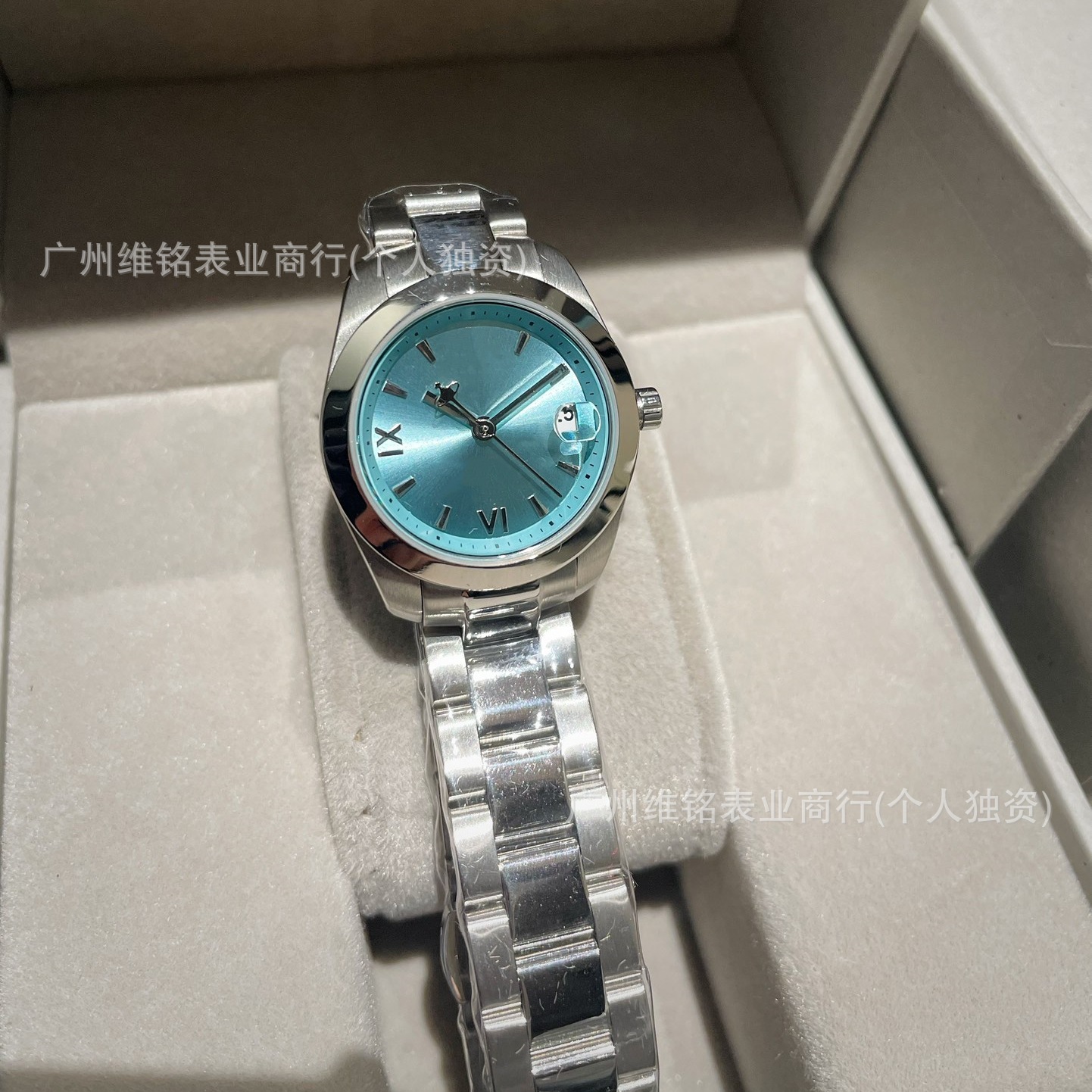 西太后同款小金表碎冰蓝手表火龙果石英表女款钢带丹尼路手表代发详情5