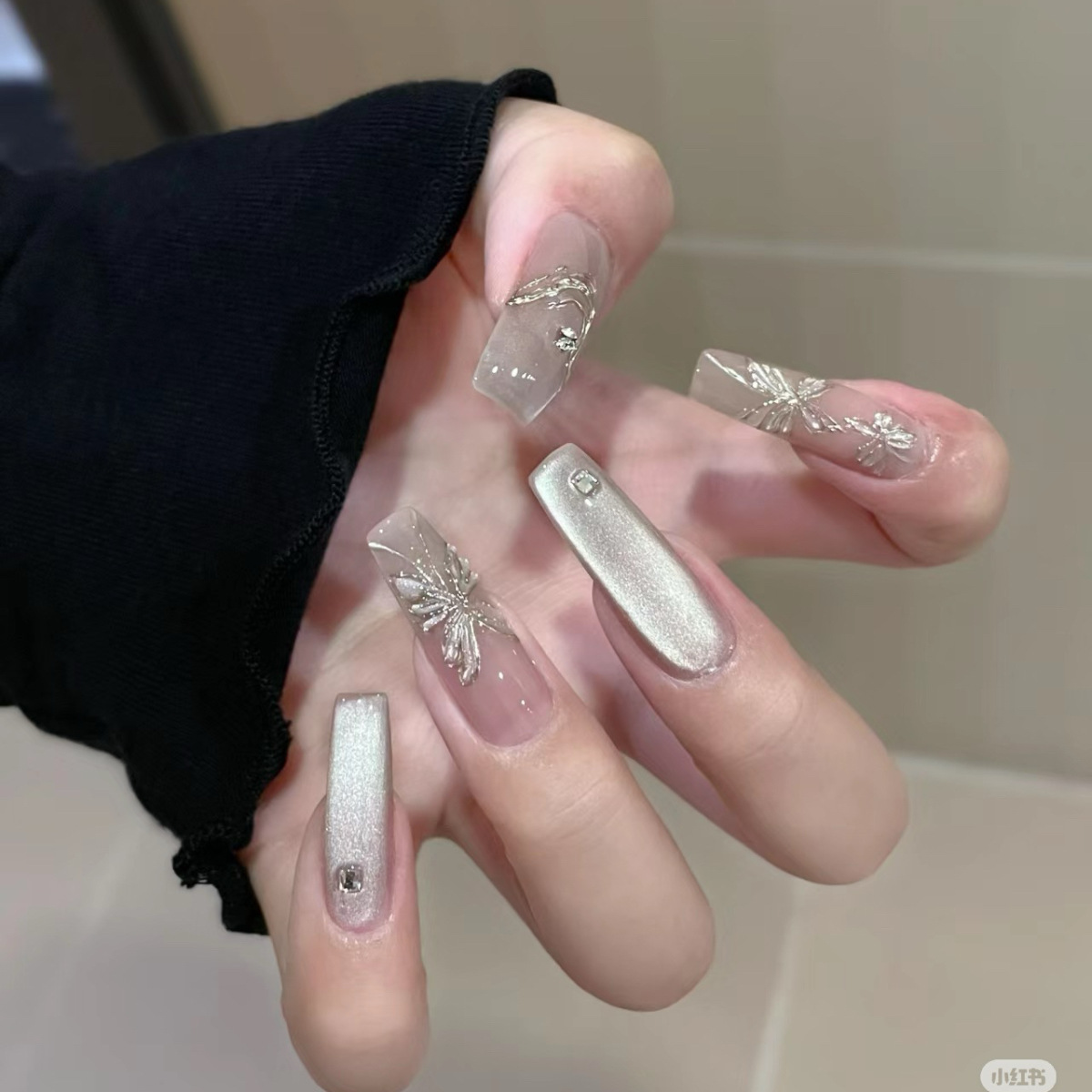 【灵动舞蝶】手工穿戴甲中长款ins 显白蝴蝶猫眼高级感美甲贴片详情14