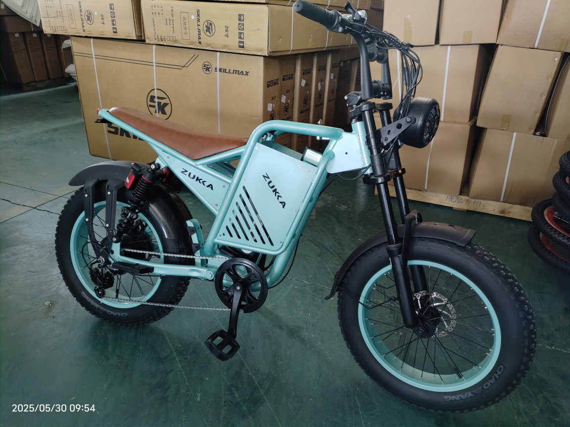 The 2025ebike new energy long-range super73 Harley-Davidson retro lithium battery helps with fat tire mountain off-roading pic 3