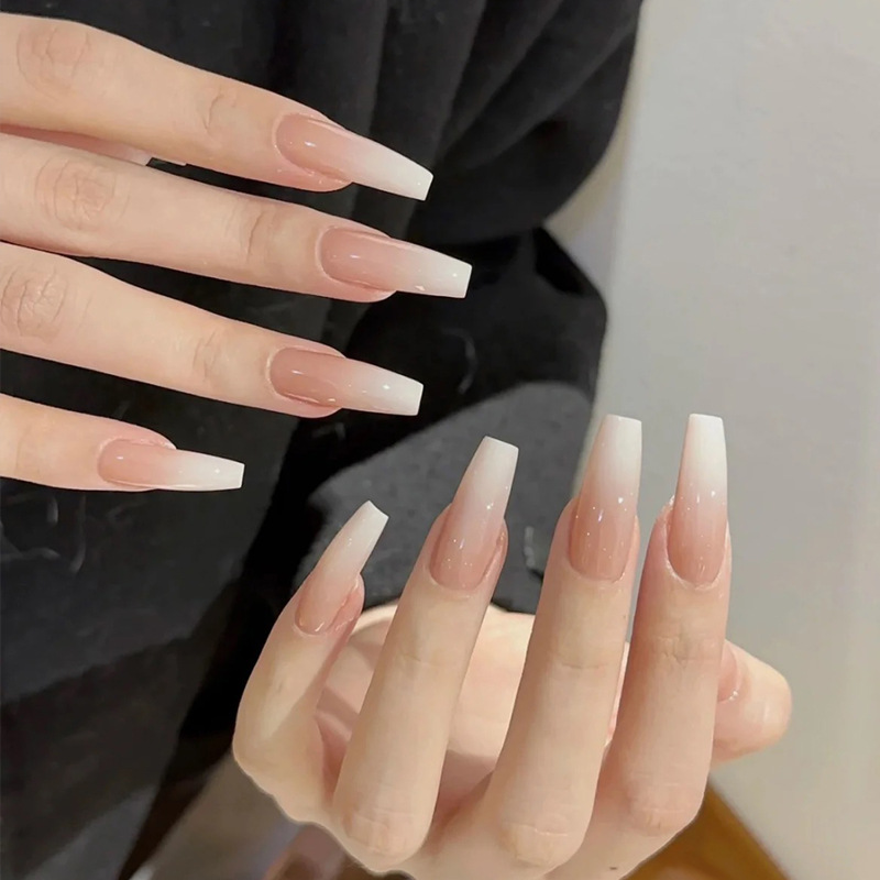 Wholesale of handcrafted wearable nails for Internet celebrities, medium and long heart-shaped diamond nail nail plates, nail patches, false nails, jelly glue pic 27