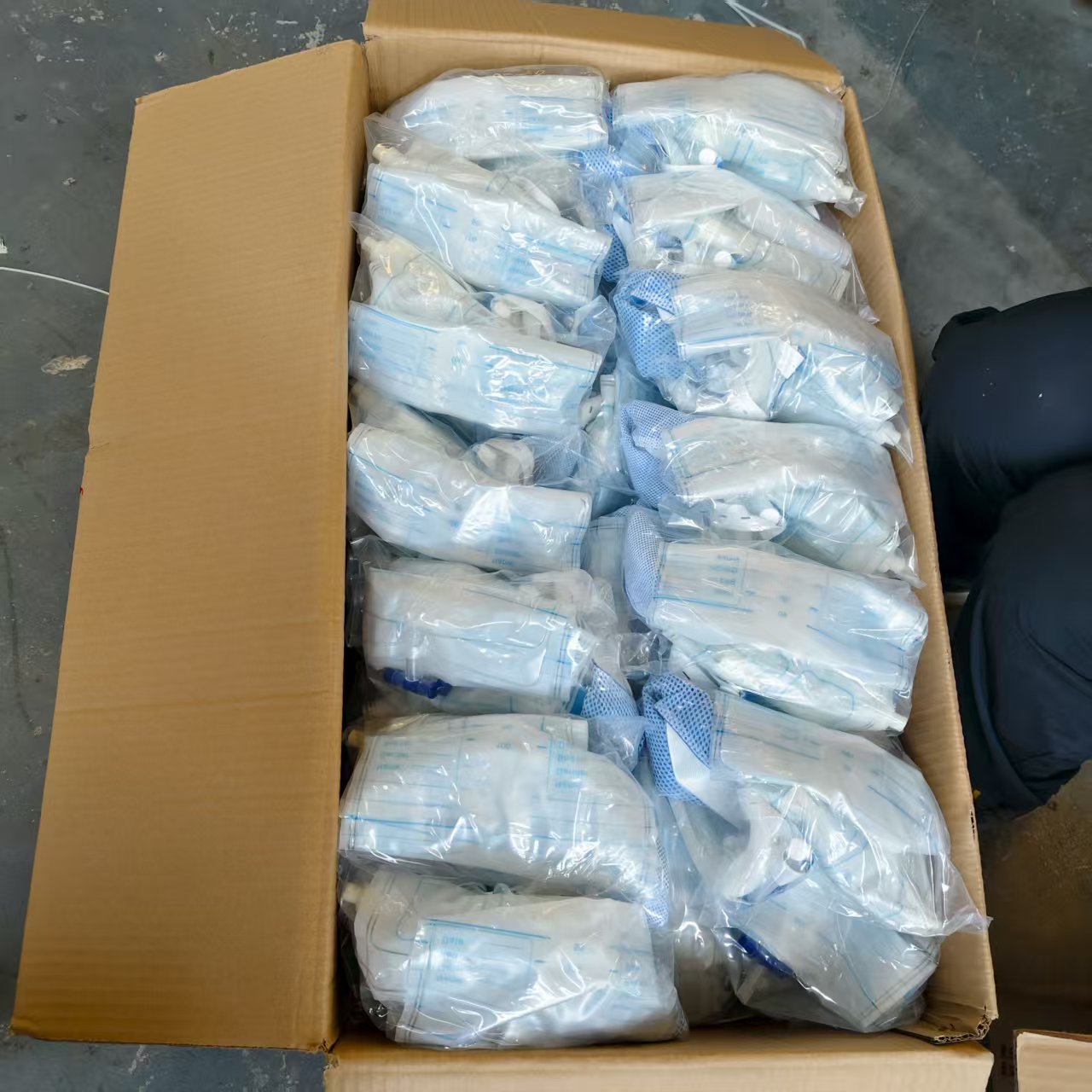 塑胶接尿器集尿袋男用老年卧床防漏器失禁成人小便导尿管女士尿袋详情4