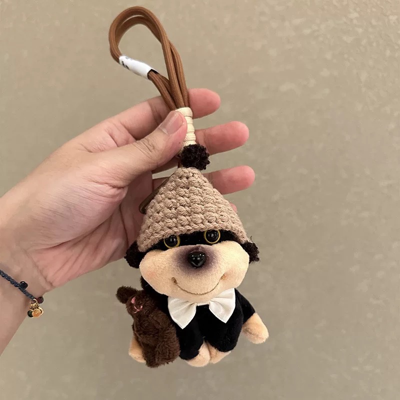A cute plush toy bag pendant with a bee and a dog, a small doll, a car keychain bag pendant and the same style as Xiaohongshu pic 5