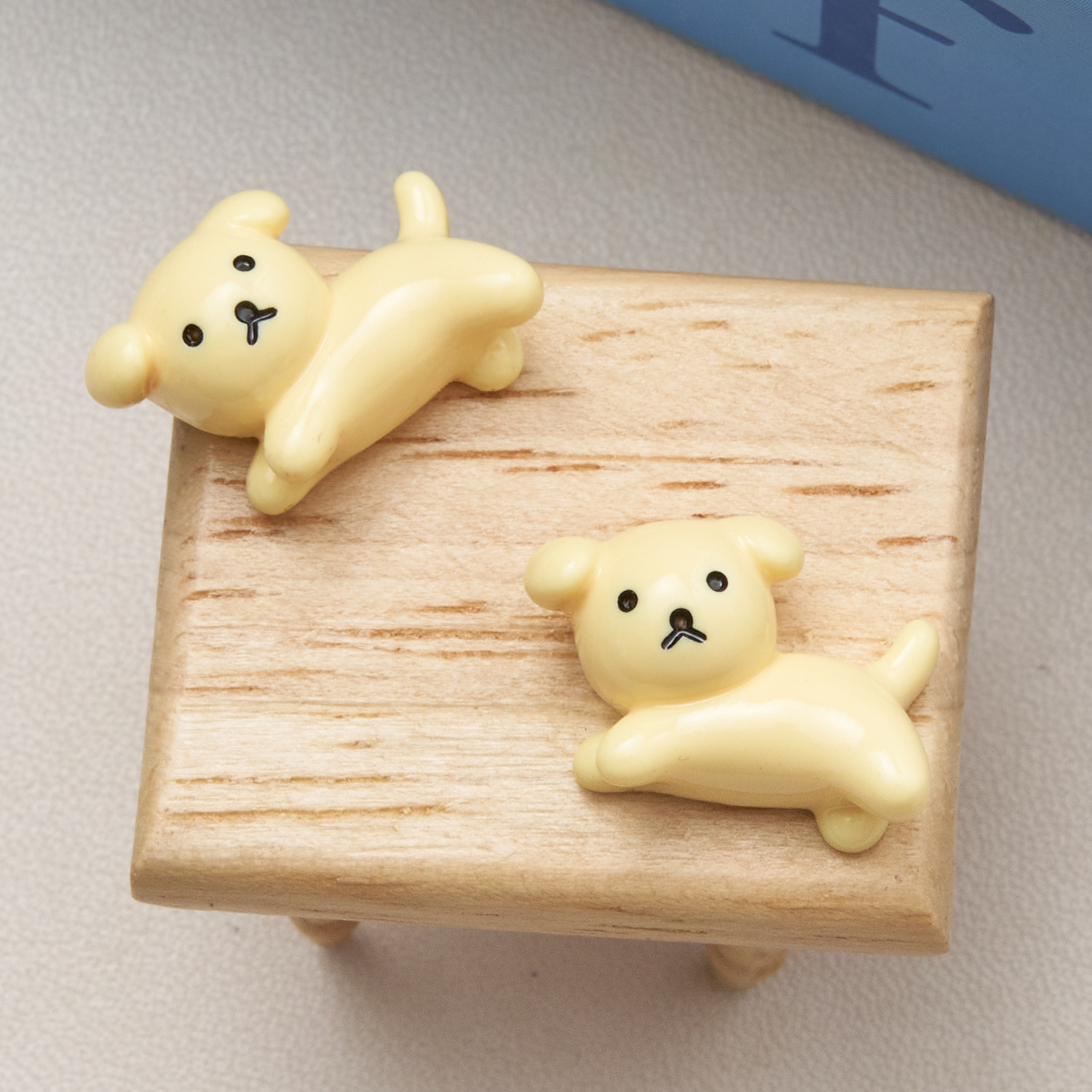 四色迷你小狗新款奶油胶树脂配件高级感发卡diy食玩手机壳冰箱贴详情9