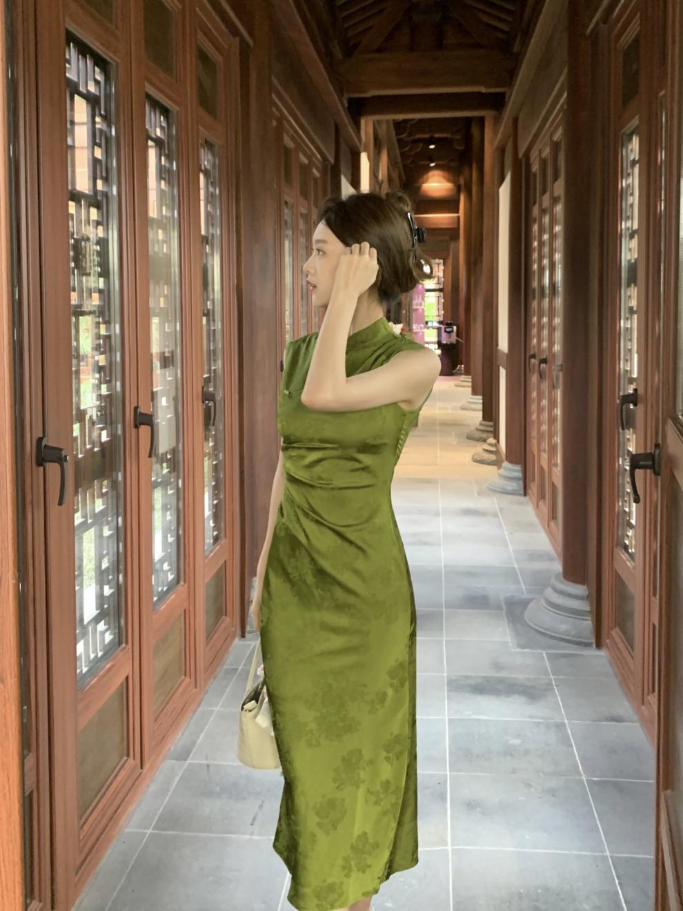 伊茉夏怜语~新中式高端女装连衣裙2024夏季高级感改良女装旗袍裙详情23