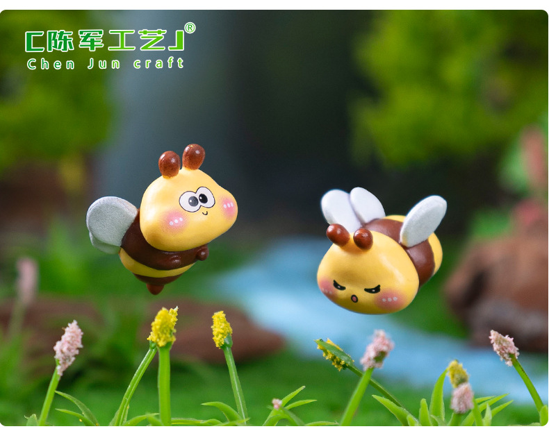 Cross-border new products: Creative and cute little bee figurines, diy garden landscaping, decorative hanging accessories, micro-landscape small ornaments pic 8