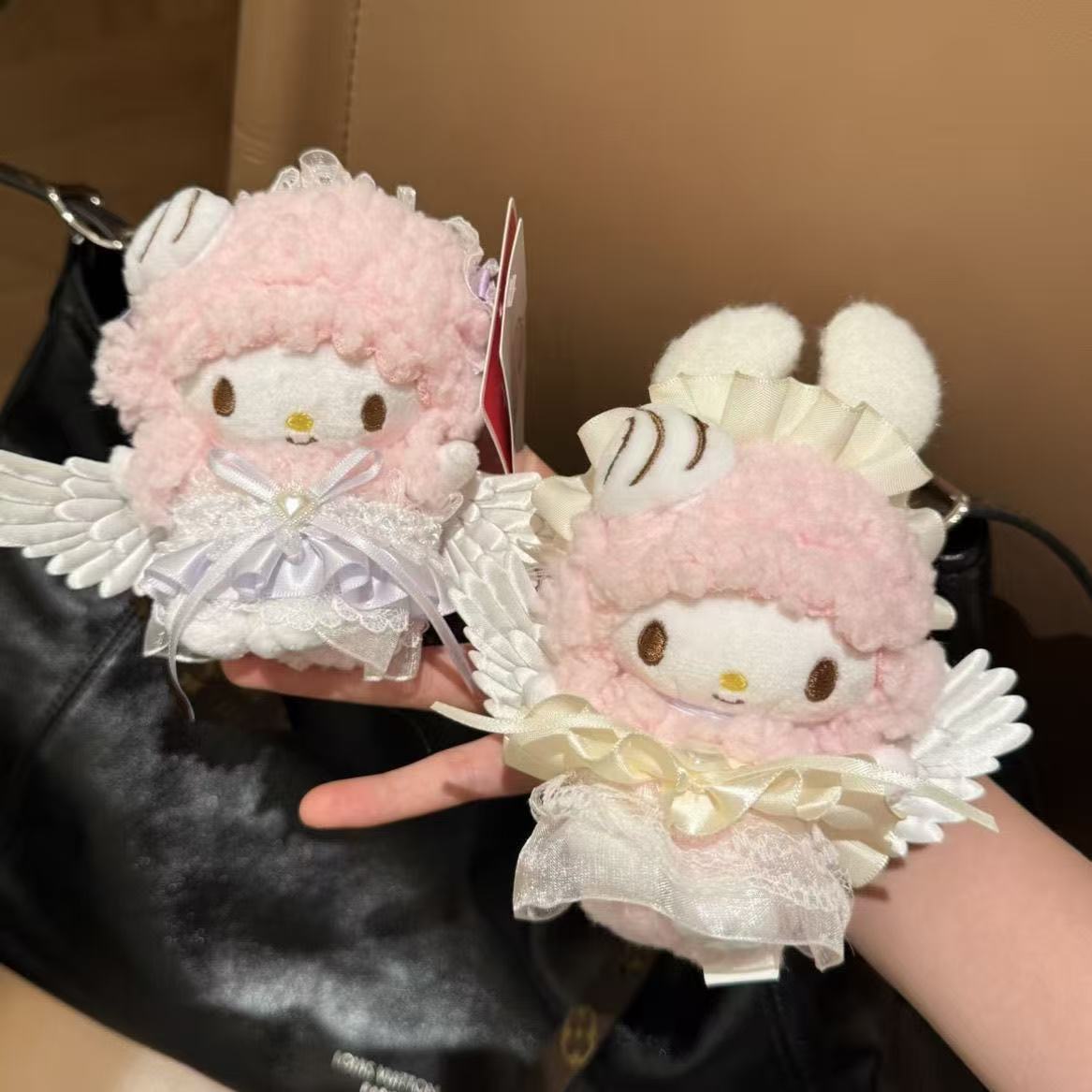 甜美少女心必爱诺小羊包包公仔挂件三丽鸥Piano毛绒玩具公仔挂件详情38