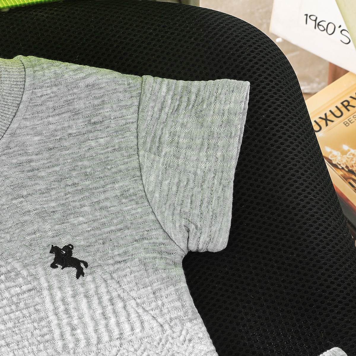A simple and comfortable embroidered T-shirt and shorts set with horse racing patterns for boys aged 0-3 years old, a new summer sports outfit pic 15