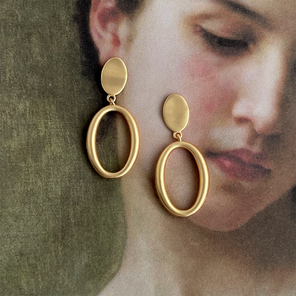 vintage light and mid-style matte geometric ring earrings, French and Hong Kong style high-end earrings, retro earrings pic 8