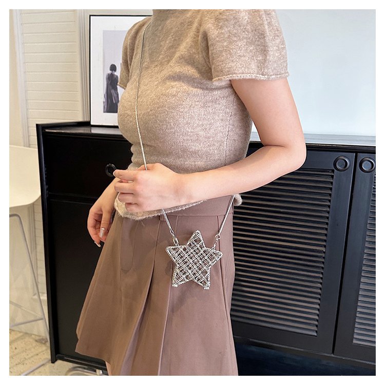 跨境2024夏新款小香风镂空金属星星包晚宴包单肩斜挎气质链条女包详情71