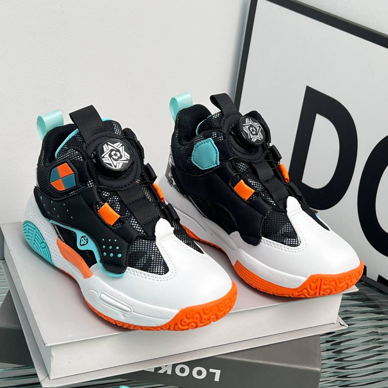 中大童运动鞋2024全新款春秋款男女童旋转纽扣潮流篮球鞋时尚百搭详情4