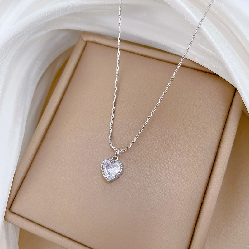 【通体钛钢】爱心不锈钢极简炉内真金项链女ins网红锁骨链配饰品详情9