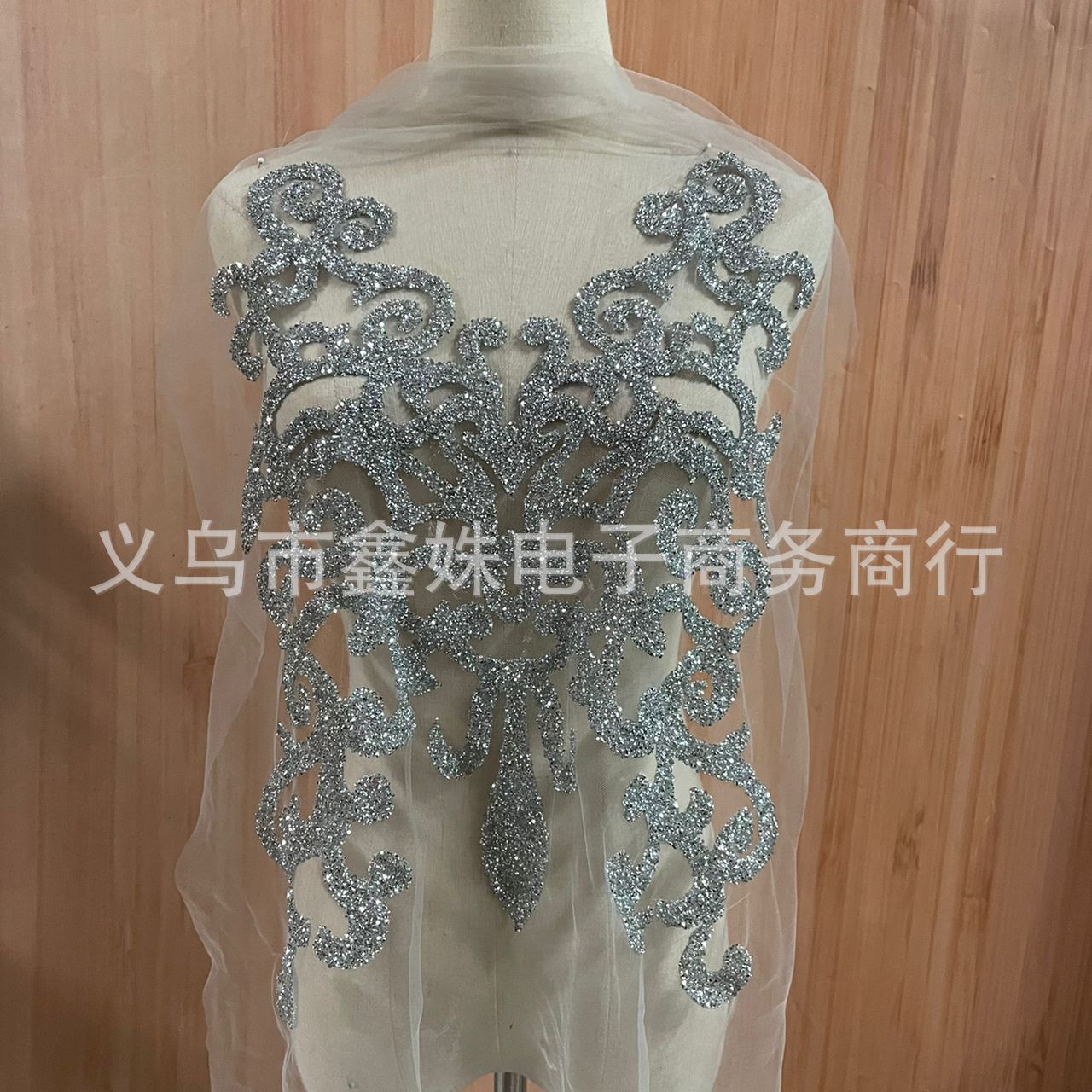 厂家直销 高端礼服烫钻衣领 背胶水钻假领舞台服 服装辅料详情24