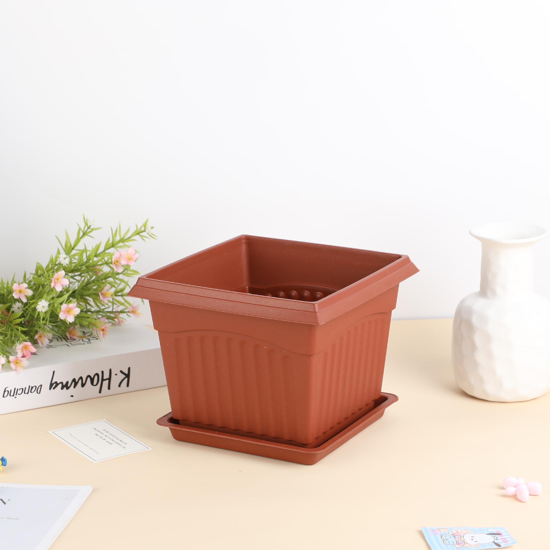 新款正方形塑料花盆家居庭院阳台绿植园艺落地式加厚PP种植盆花盆详情10