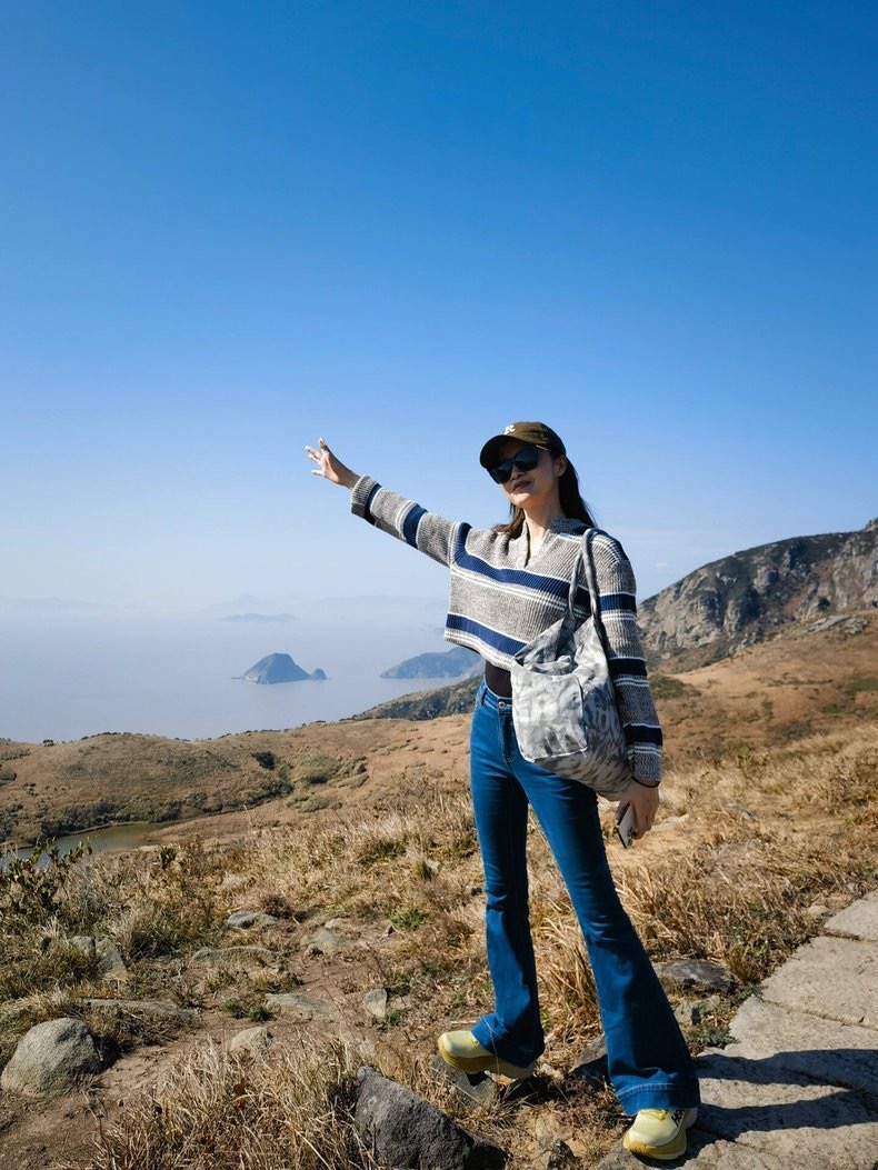 彩虹短袖后花园小香风宽松撞色套头v针织衫2026休闲百搭毛衣详情9