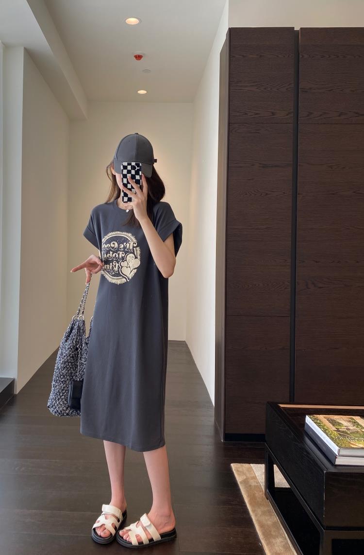 朵妮 一件轻松出门 慵懒时髦落肩袖显瘦长T恤女连衣裙夏新款2023详情25