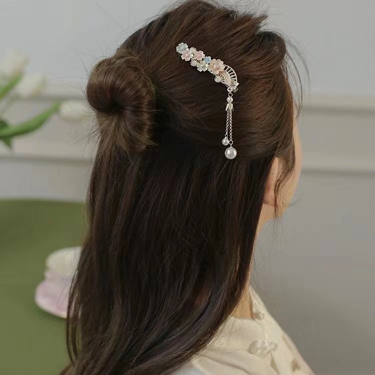 新款蝴蝶结鸭嘴夹义乌配饰高级感小香风发夹无痕小众款边夹儿童款详情12