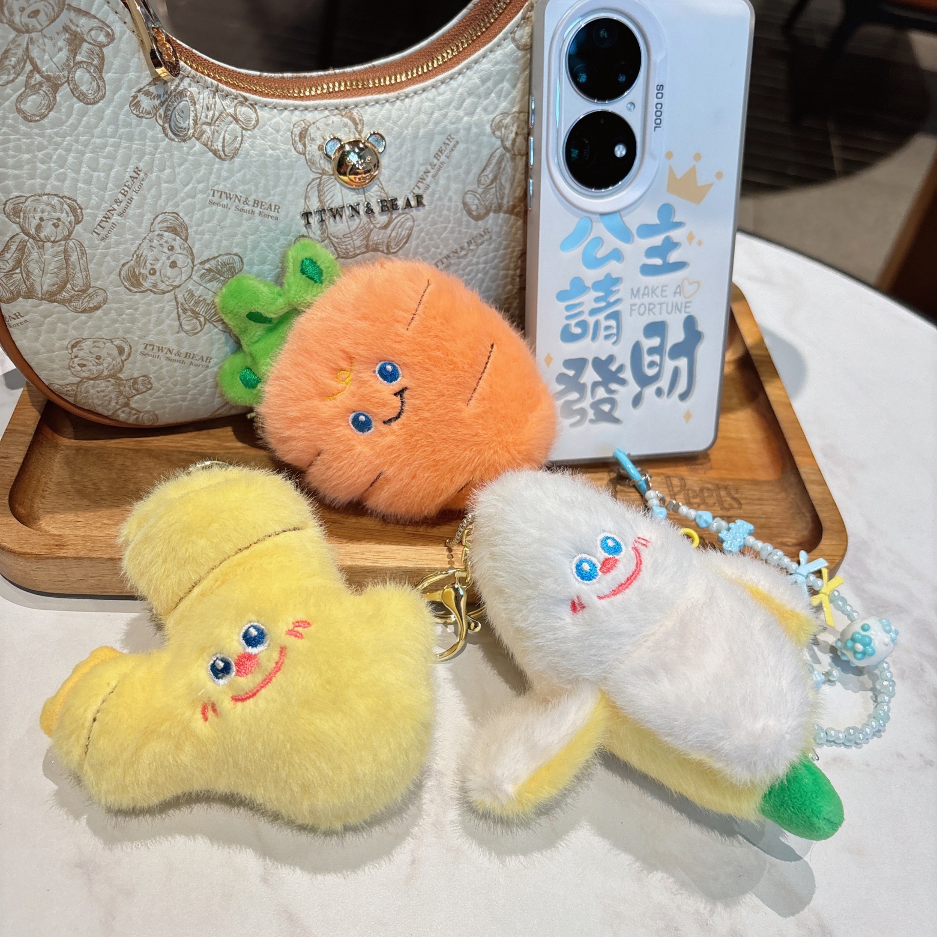 创意水果美食毛绒钥匙扣肉夹馍卡通儿童书包钥匙链可爱少女包挂饰详情13