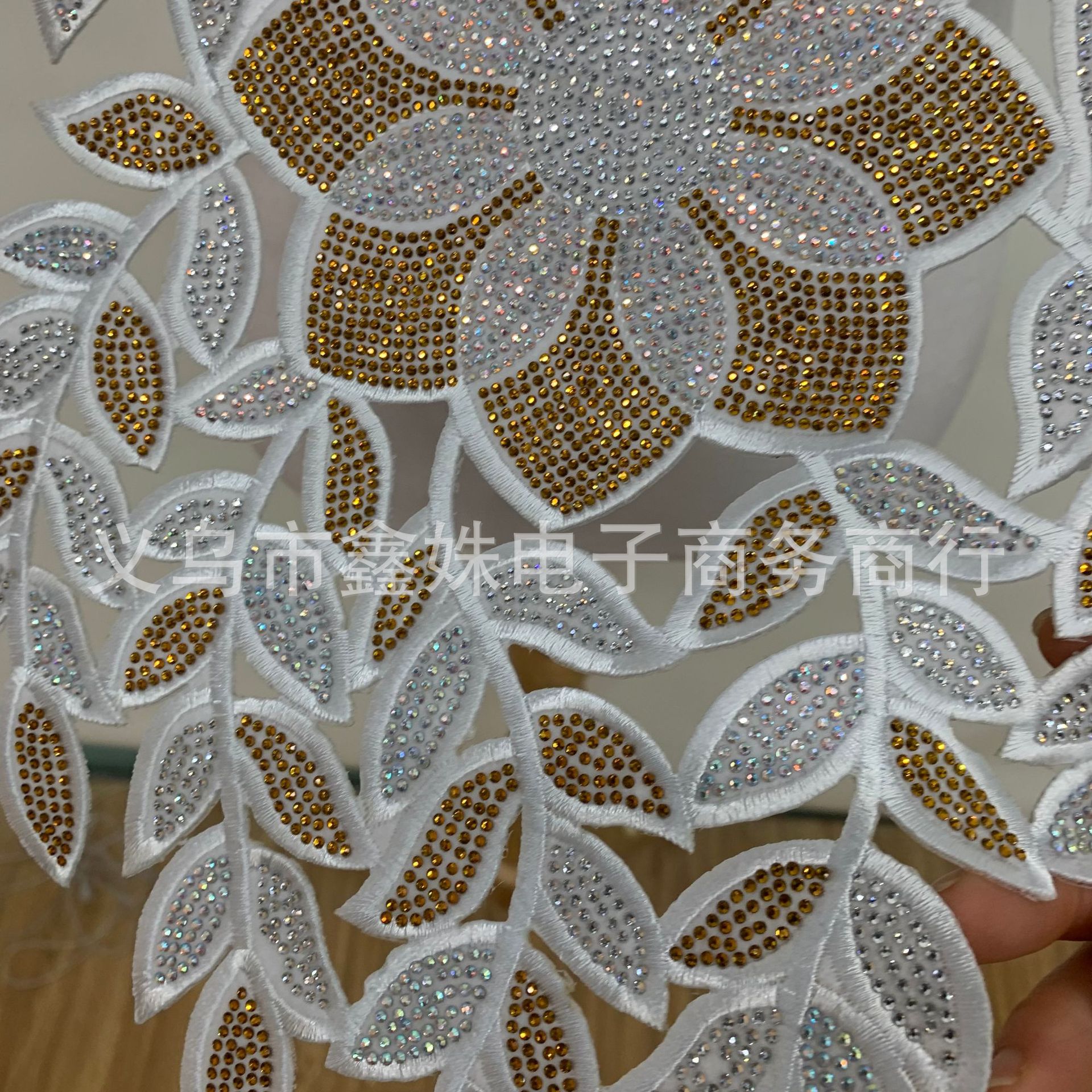 Full diamond back adhesive ironing DIY diamond-encrusted colored diamond shiny collar decoration fake collar collar accessories and auxiliary materials pic 15