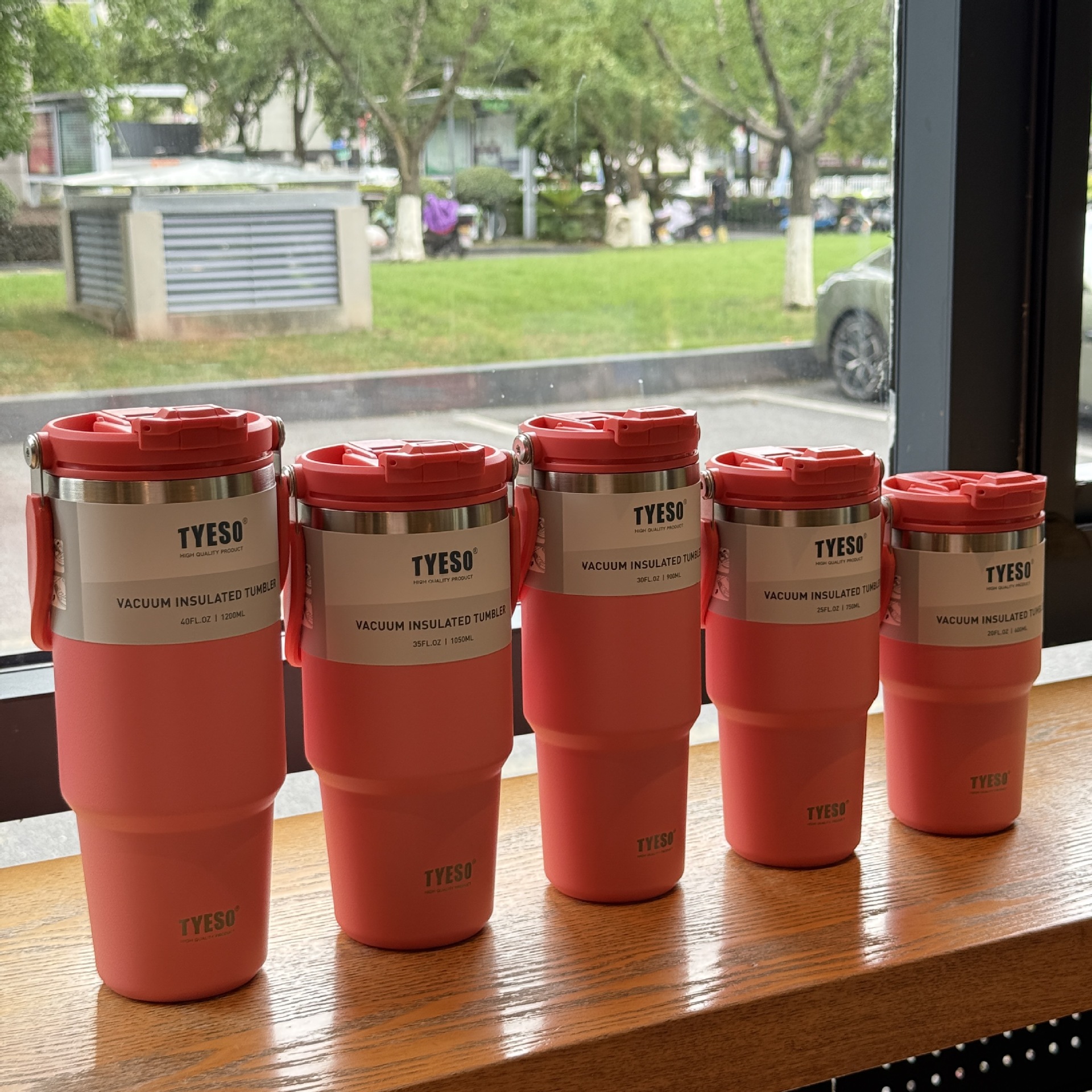 tyeso新款保温杯大容量手提汽车杯夏季保温保冷双饮冰霸杯咖啡杯详情16