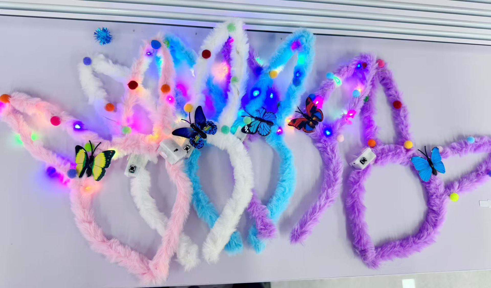 网红发光天使翅膀背饰地摊夜市热销闪光花环兔子发箍彩球蝴蝶头饰详情20