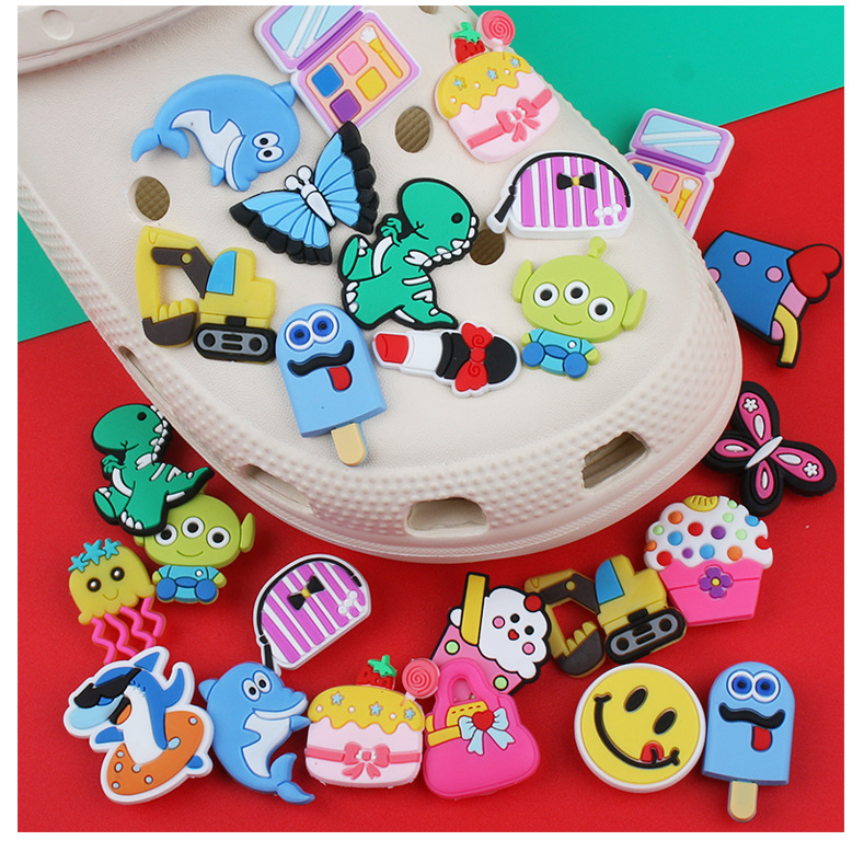 2024新款洞洞鞋配饰diy鞋扣配件花扣鞋花可爱卡扣装饰扣厂家批发详情5