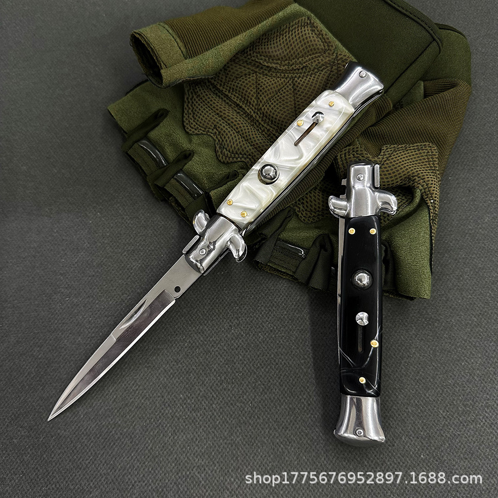 High-quality AK folding knives for cross-border game accessories in stock, with knife cases included. Popular cross-border folding knife handles for playing and viewing pic 2