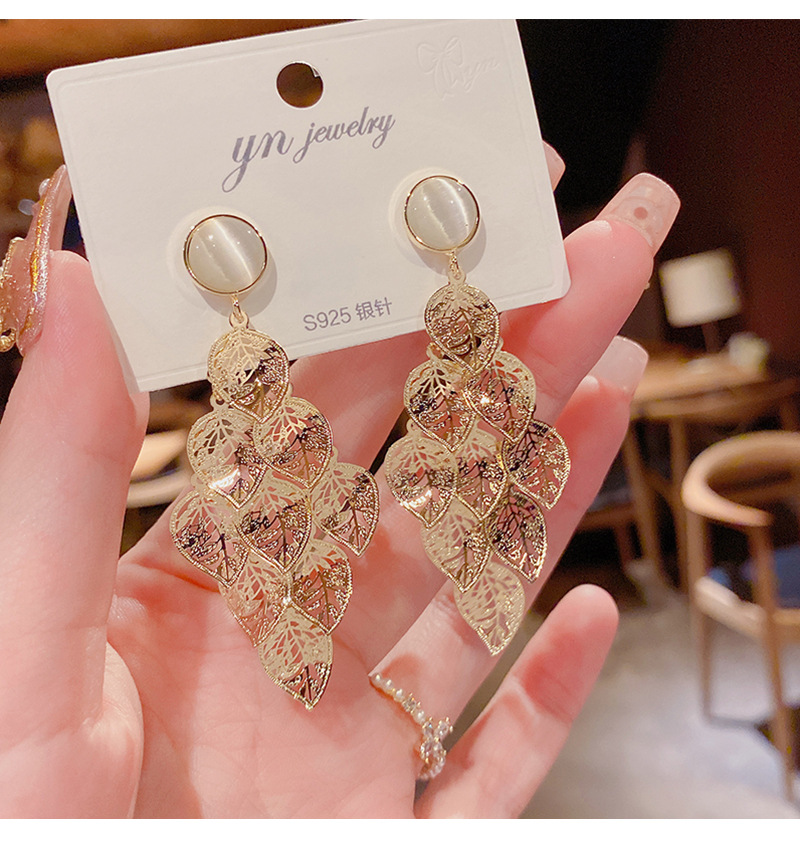 一叶暴富镂空树叶流苏耳环女s925银针圆形猫眼石气质网红长款耳饰详情6