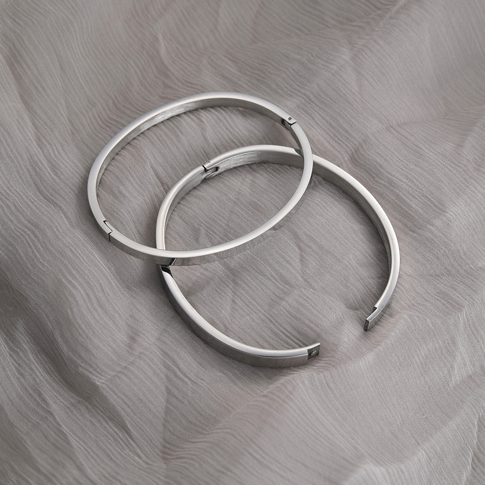 Transfronterizo europeo americano simple brillante hebilla viento frío 4mm6mm ancho chapado en oro pareja brazalete de acero inoxidable pic 7