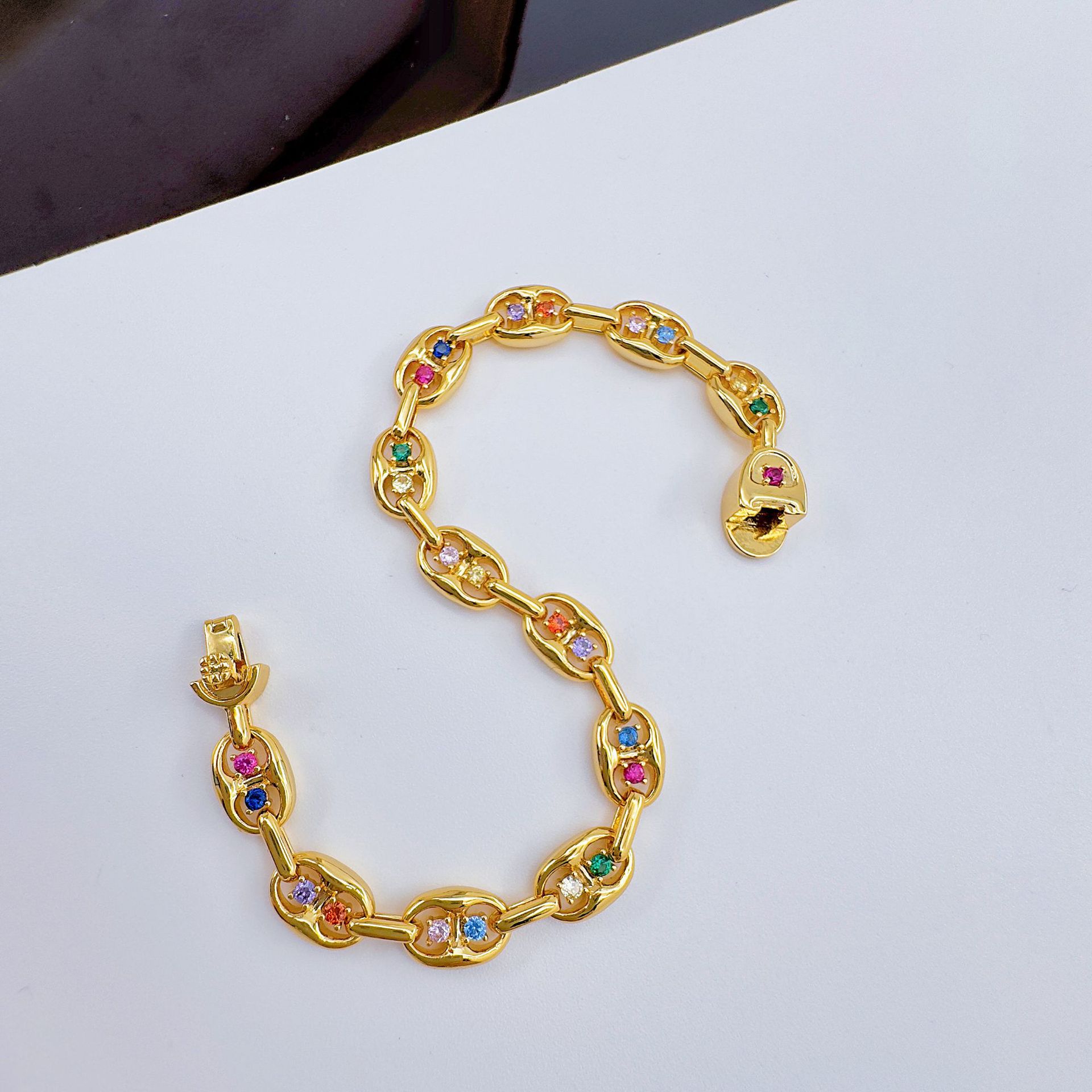Celeste orfebrería europa y Estados Unidos zircon pulsera moda micro insertos de color 100 accesorios para mujeres de alta calidad sentido accesorios fábrica al por mayor pic 14