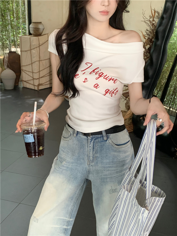 2025夏季新款一字领露肩短袖T恤女 显瘦字母印花设计 辣妹百搭短款上衣 女式T恤修身款详情14