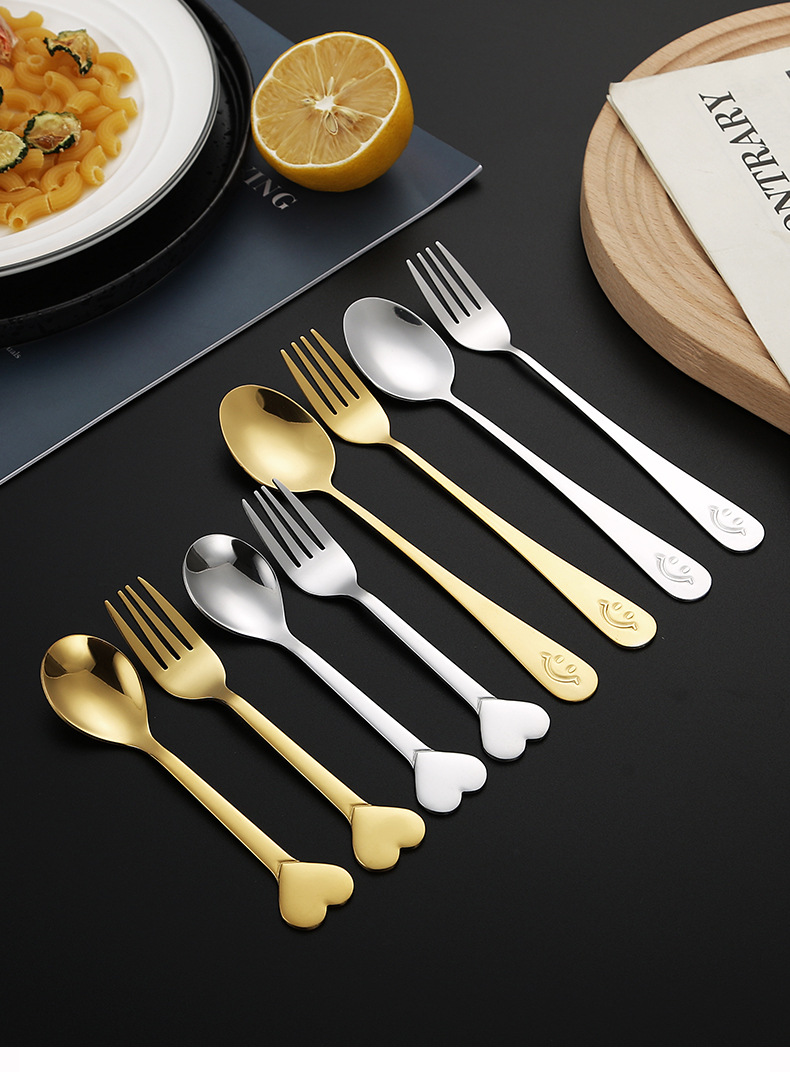 不锈钢心形勺咖啡甜品勺创意心形咖啡勺水果叉爱心形儿童勺叉详情12