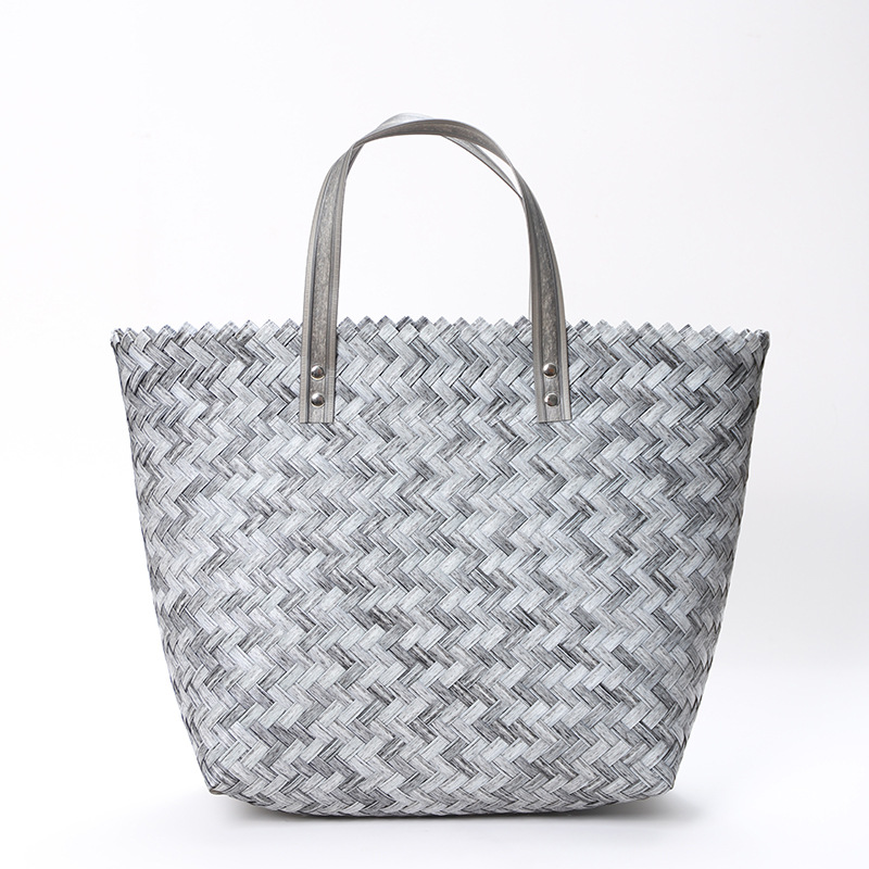 The store manager recommends a new type of woven vegetable basket, a checkered and striped hand-held plastic beach woven bag shopping bag on AliExpress pic 8