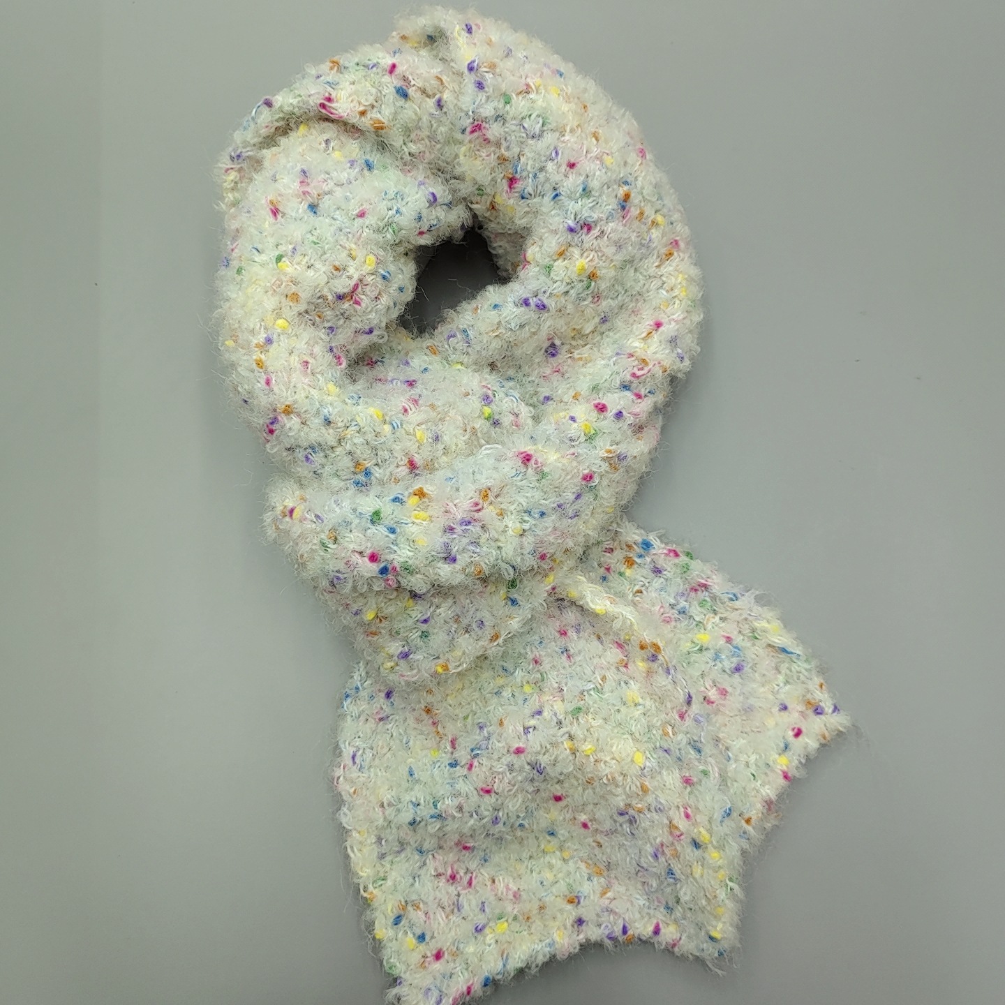 玫瑰蜜语珊瑚绒彩虹糖豆毛线小围巾编织送女生女友礼物圣诞围脖详情5