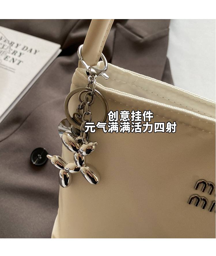 新款森萌时尚休闲包潮搭韩版腋下包洋气单肩包都市风儒雅手提包详情8