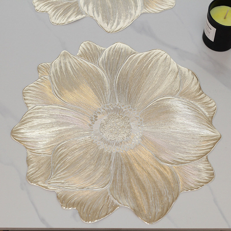 Wholesale and direct sales of popular creative lotus pvc heat-insulating Western placemats, anti-slip, waterproof and oil-resistant placemats pic 2