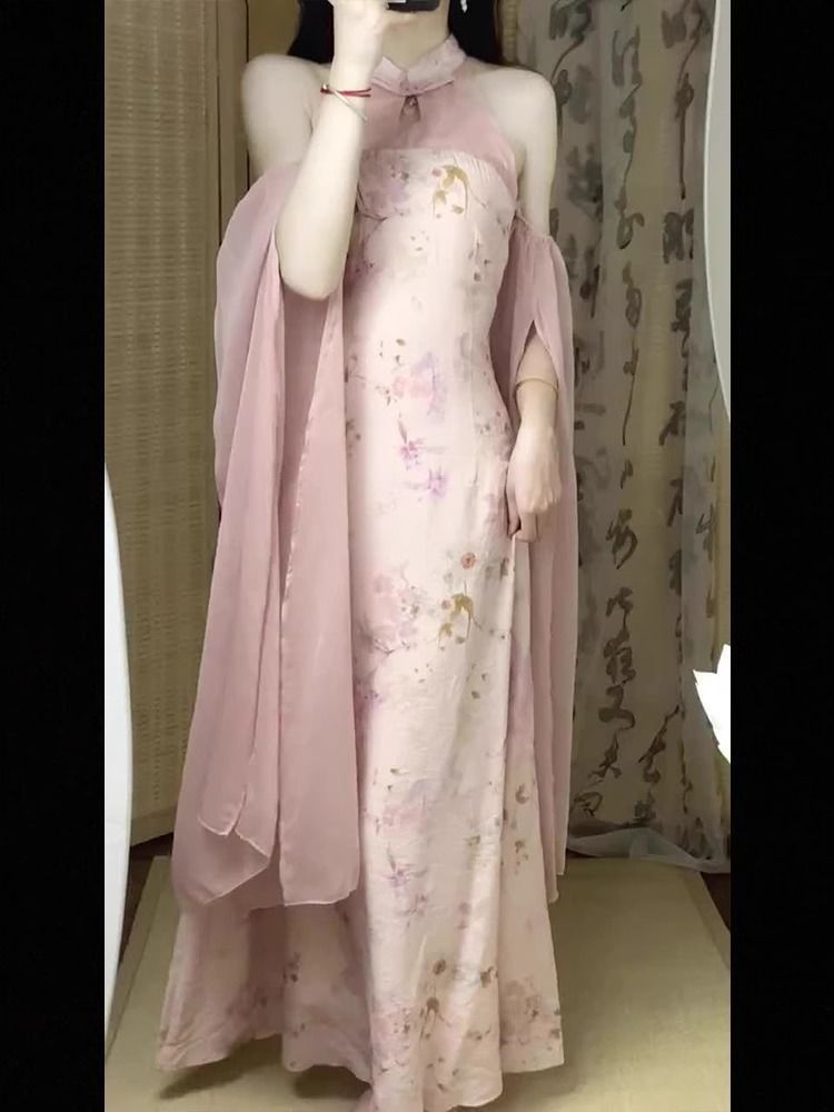 New Chinese-style improved cheongsam engagement dress, high-end, light luxury and niche Chinese-style pink halter-neck dress for women in spring and summer pic 3