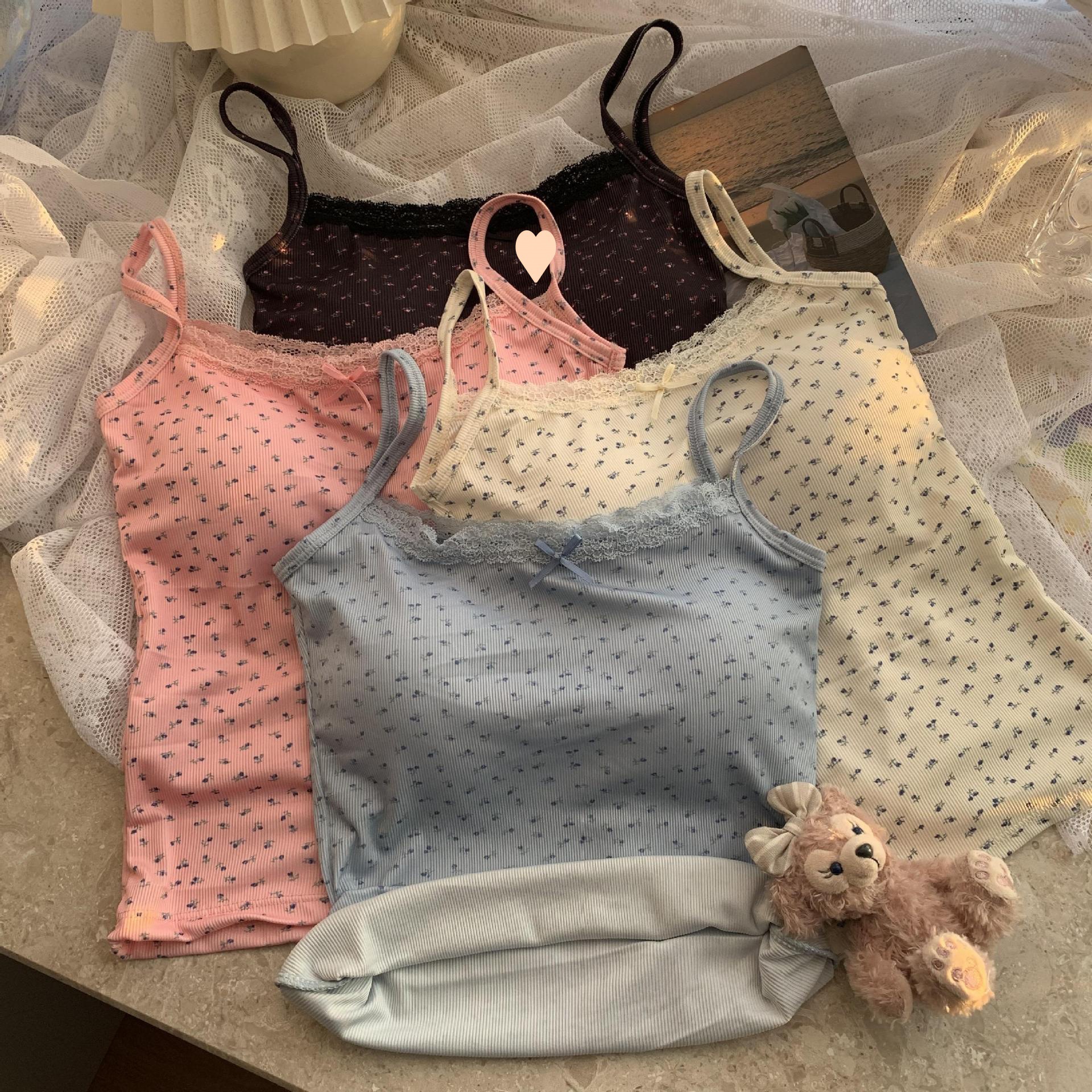 甜辣妹蓝色蕾丝边吊带小背心女夏季bm碎花内搭打底短款带胸垫上衣详情3