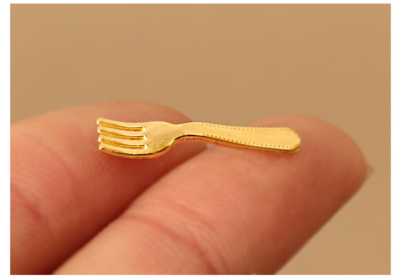 Dollhouse miniature classic knife, fork and spoon tableware simulation mini dollhouse scene model Decorative small ornaments pic 5