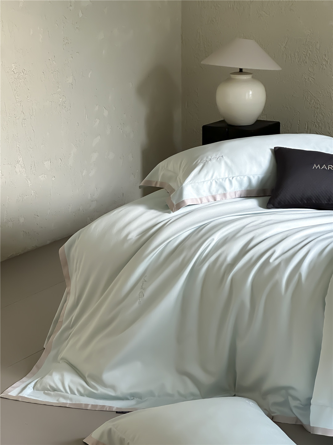 Minimalist style 100-count ultra-fine denier Tencel cotton four-piece set, high-end and silky smooth naked sleeping grade bedding pic 15