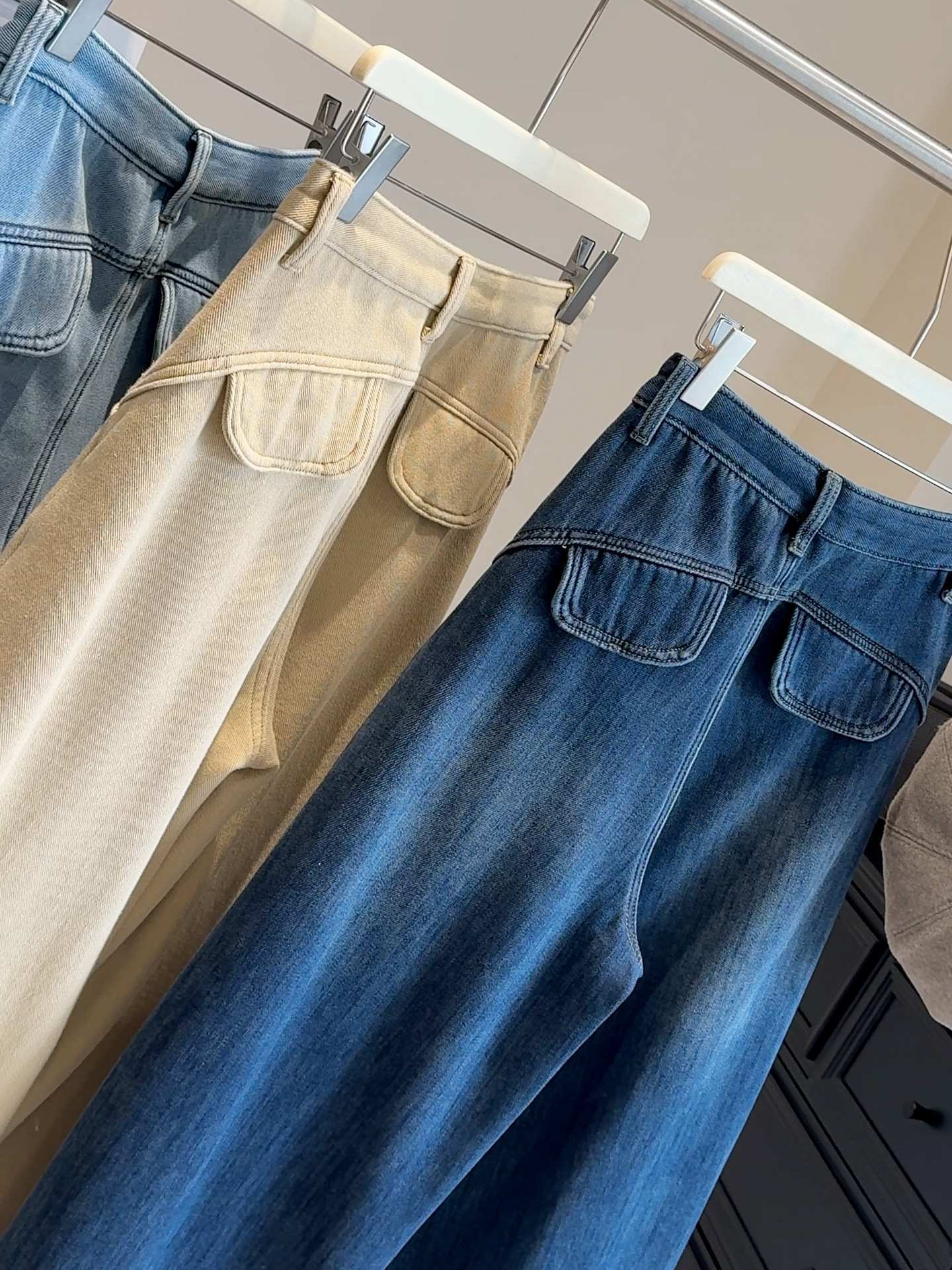 韩系复古加绒阔腿牛仔裤女2025冬新款高腰加厚直筒休闲宽松弯刀裤详情14