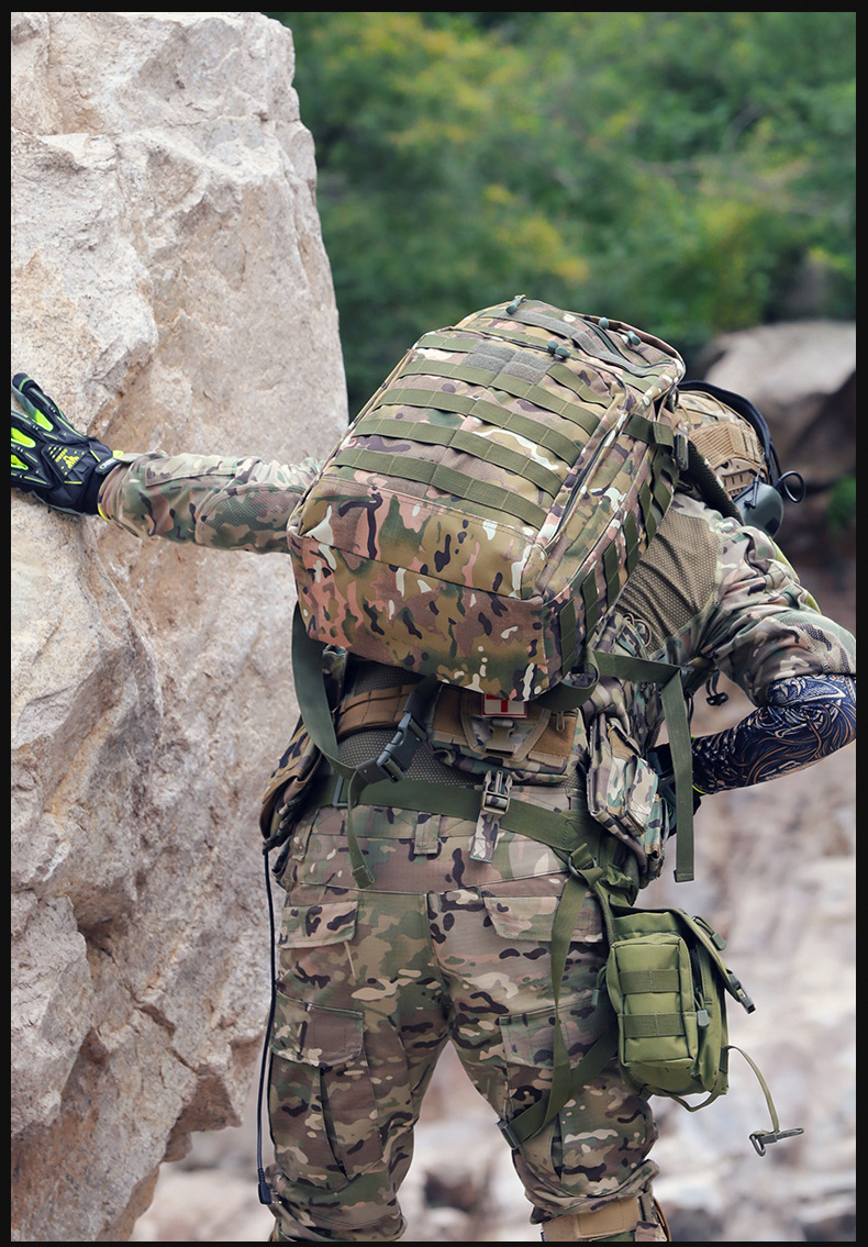新款迷彩战术背包Aitobu男户外多用途大容量防水登山包详情29